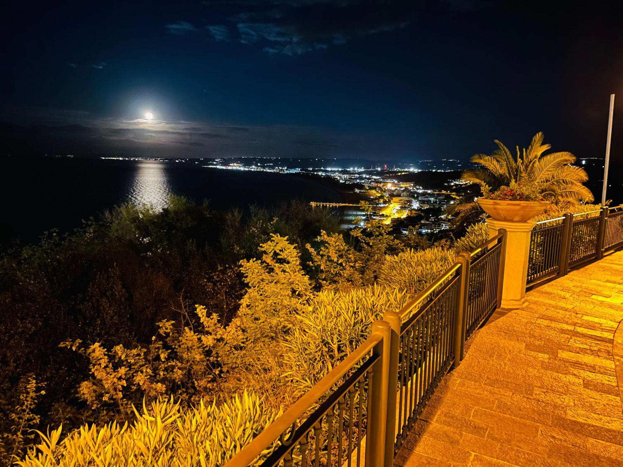Santa Lucia Home Васто Екстериор снимка
